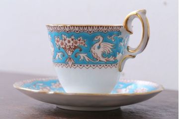 アンティーク雑貨　イギリスビンテージ　CROWN STAFFORDSHIRE(クラウンスタッフォードシャー)ELLESMERE(エルズミーア)TURQUOISE(ターコイズ)カップ&ソーサー(洋食器)