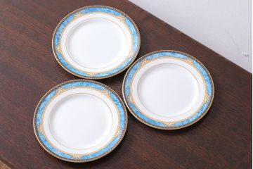 アンティーク雑貨　中古　イギリスWedgwood(ウェッジウッド)　Curzon(カーゾン)シリーズ　プレート3枚(洋食器)