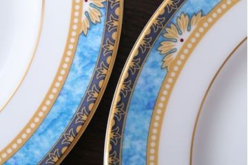 アンティーク雑貨　中古　イギリスWedgwood(ウェッジウッド)　Curzon(カーゾン)シリーズ　プレート3枚(洋食器)