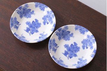 アンティーク雑貨　中古　イギリスWedgwood(ウェッジウッド) vintageblue(ビンテージブルー)深皿2枚(洋食器)