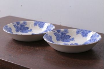 アンティーク雑貨　中古　イギリスWedgwood(ウェッジウッド) vintageblue(ビンテージブルー)深皿2枚(洋食器)