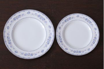 中古　イギリスWedgwood(ウェッジウッド)　GARDENIA(ガーデニア)　プレート2枚(洋食器)