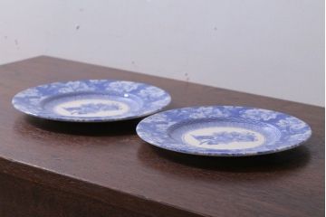アンティーク雑貨　中古　イギリスWedgwood(ウェッジウッド) vintageblue(ビンテージブルー) 皿2枚(洋食器)