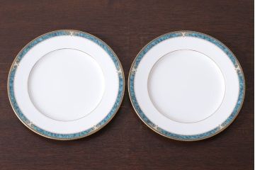 アンティーク雑貨　中古　ノリタケ(Noritake) エセックスコート　プレート2枚(洋食器)