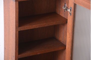 アンティーク家具　アンティーク　モールガラス入り!古い木製のお洒落な縦型壁掛け戸棚