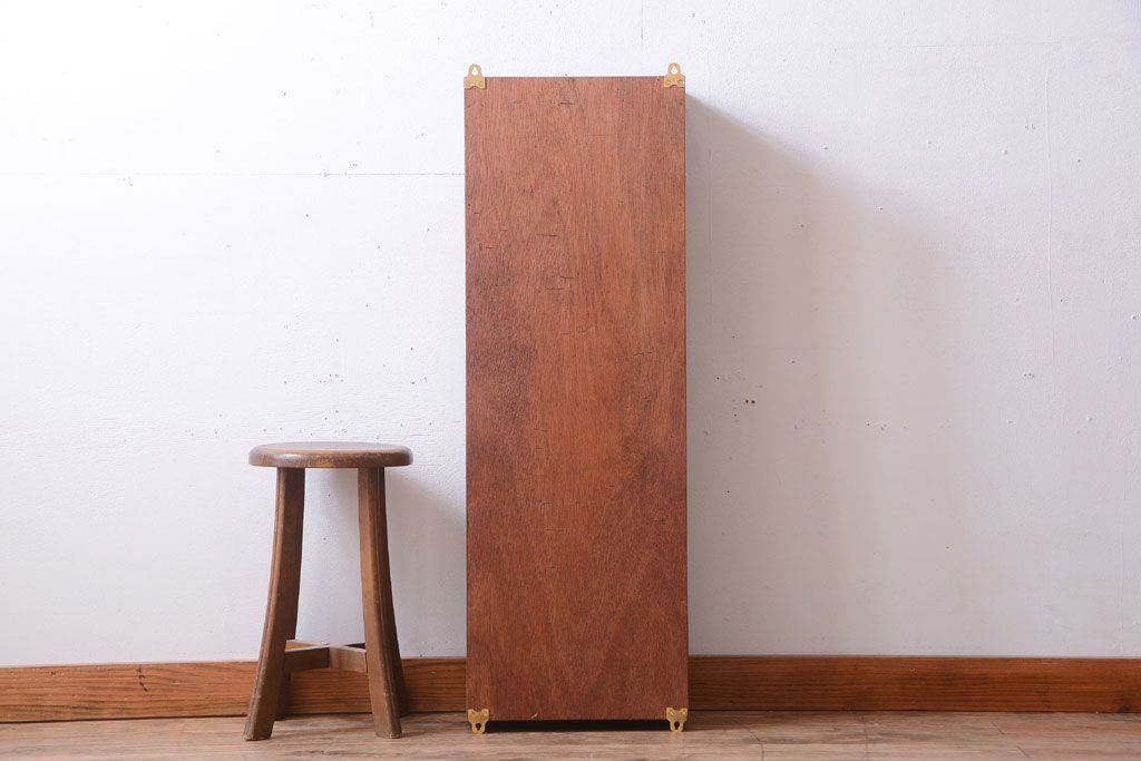 アンティーク家具　アンティーク　モールガラス入り!古い木製のお洒落な縦型壁掛け戸棚