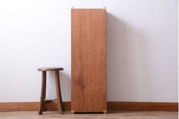 アンティーク家具　アンティーク　古い木製のお洒落な縦型壁掛け戸棚