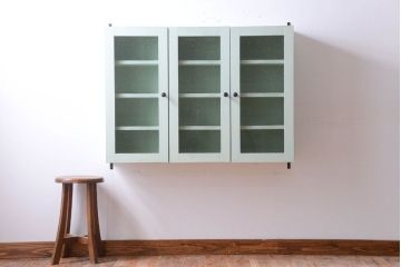 アンティーク家具　アンティークペイント　壁掛けキャビネット(収納棚)(2)