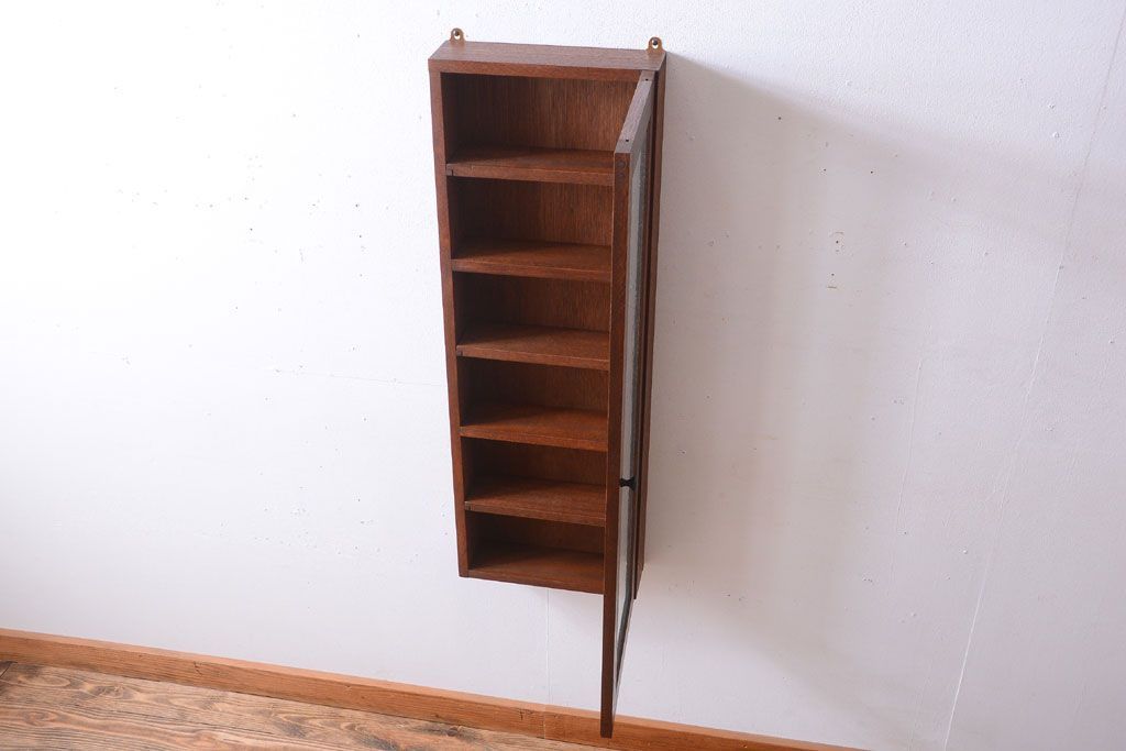 アンティーク家具　アンティーク　気泡ガラス扉!古い木製のお洒落な縦型壁掛け戸棚(2)