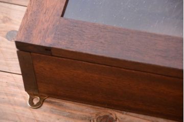 アンティーク家具　アンティーク　気泡ガラス扉!古い木製のお洒落な縦型壁掛け戸棚(2)