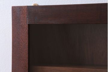 アンティーク家具　アンティーク　古い木製のお洒落な縦型壁掛け戸棚(2)