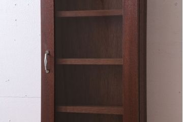 アンティーク家具　アンティーク　古い木製のお洒落な縦型壁掛け戸棚(2)