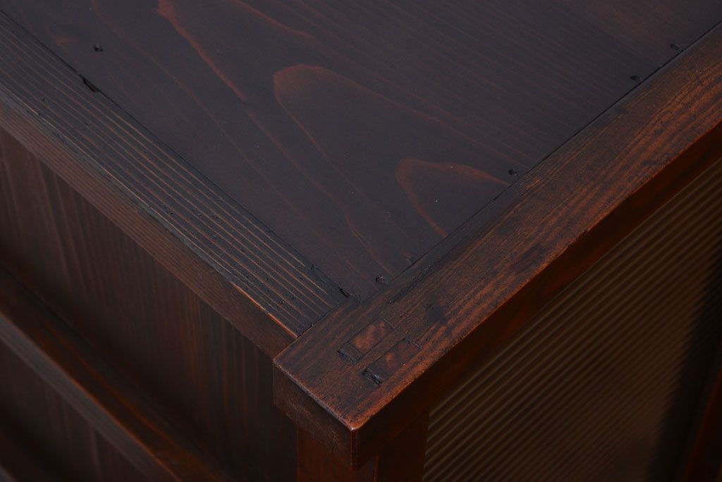 アンティーク家具　和製アンティーク　モールガラス引き戸付き!古い木製の戸棚(収納棚)