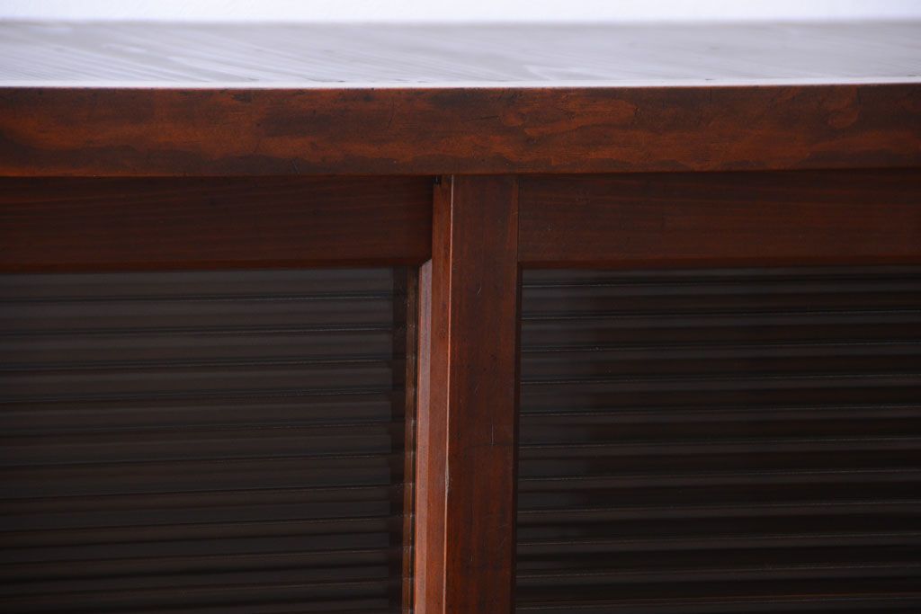 アンティーク家具　和製アンティーク　モールガラス引き戸付き!古い木製の戸棚(収納棚)