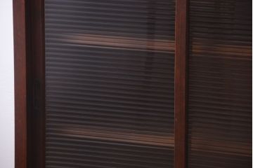 アンティーク家具　和製アンティーク　モールガラス引き戸付き!古い木製の戸棚(収納棚)