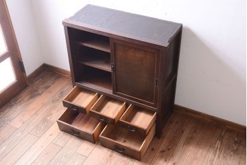 アンティーク家具　古民具・骨董　鏡板玉杢材!アンティーク戸棚(収納棚)