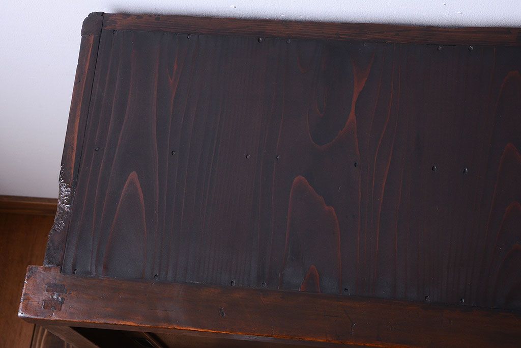 アンティーク家具　古民具・骨董　鏡板玉杢材!アンティーク戸棚(収納棚)