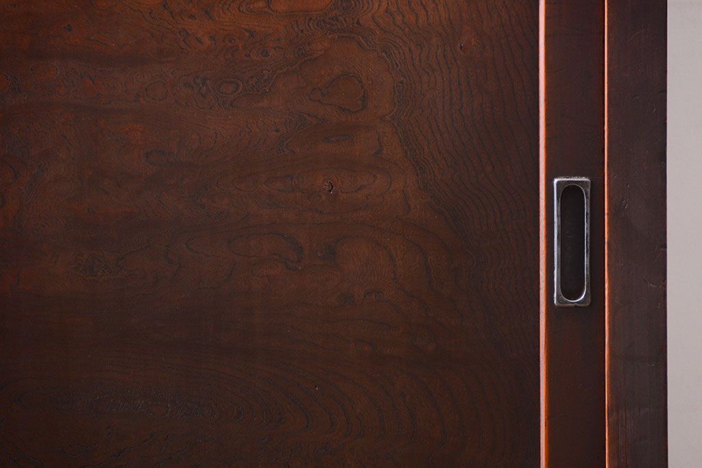 アンティーク家具　古民具・骨董　鏡板玉杢材!アンティーク戸棚(収納棚)