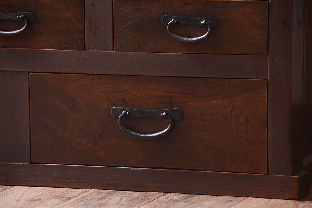 アンティーク家具　古民具・骨董　鏡板玉杢材!アンティーク戸棚(収納棚)