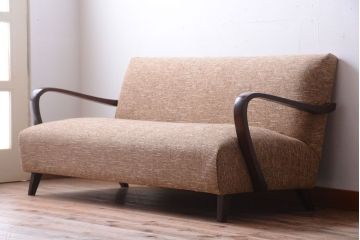 レトロ家具　アンティーク　シンプルでレトロなアームソファ(2)