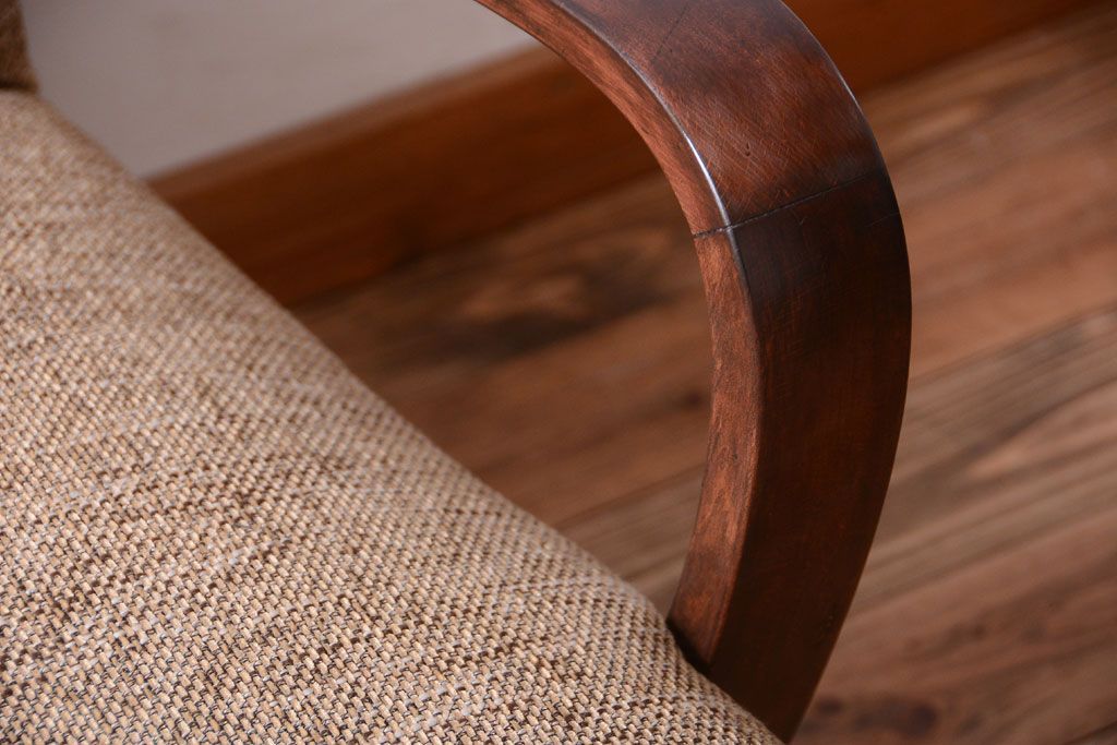 レトロ家具　アンティーク　シンプルでレトロなアームソファ(2)