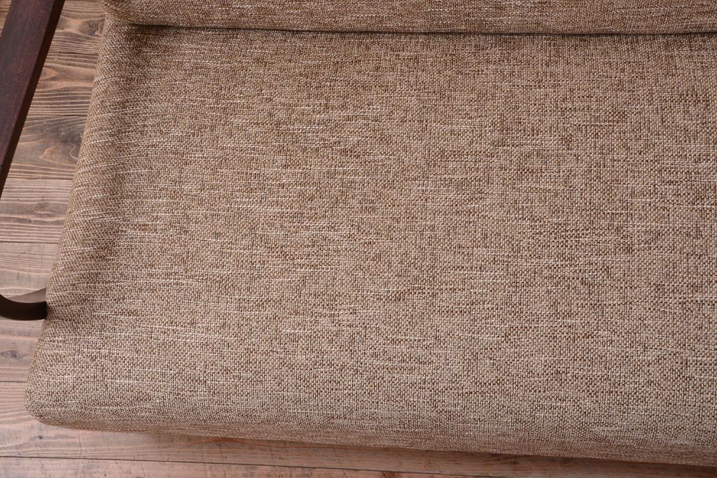 レトロ家具　アンティーク　シンプルでレトロなアームソファ(2)