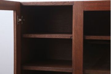 アンティーク家具　和製アンティーク　古材製!扉付きマス目棚(収納棚)
