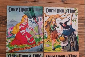 アンティーク雑貨　イギリスビンテージ　1972年　Once Upon a Time 児童雑誌(絵本)4冊セット