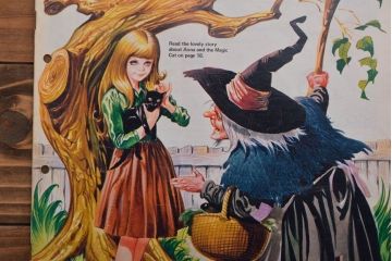 アンティーク雑貨　イギリスビンテージ　1972年　Once Upon a Time 児童雑誌(絵本)4冊セット