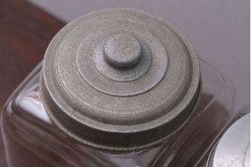 アンティーク雑貨　昭和レトロ　古い駄菓子屋のアンティークガラス瓶(ビン)2個セット(2)