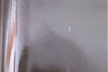 アンティーク雑貨　昭和レトロ　古い駄菓子屋のアンティークガラス瓶(ビン)2個セット(2)