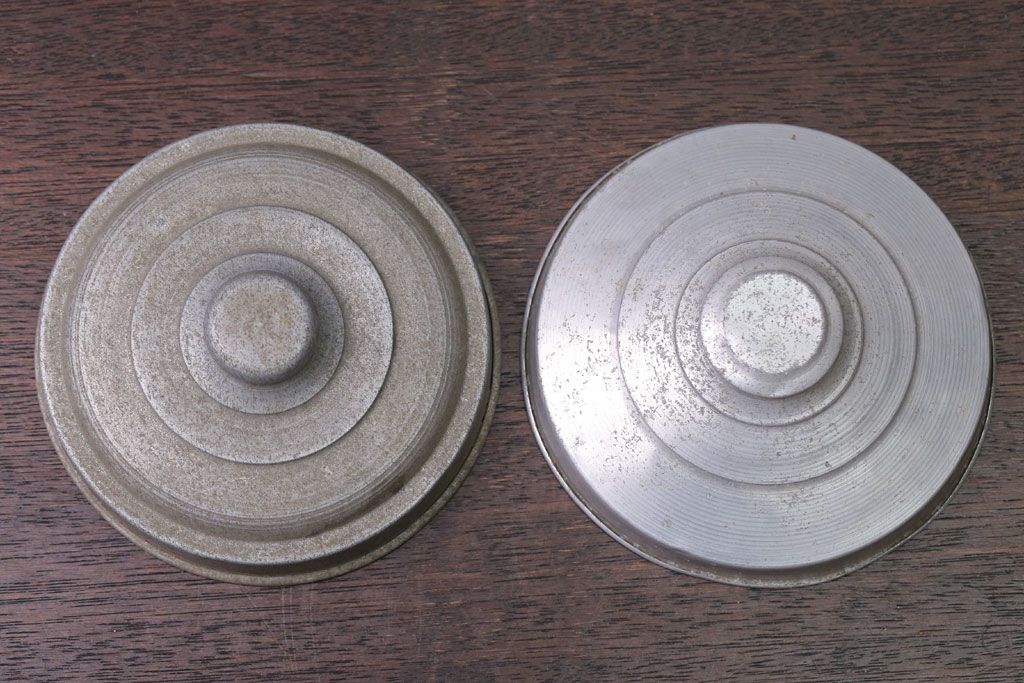 アンティーク雑貨　昭和レトロ　古い駄菓子屋のアンティークガラス瓶(ビン)2個セット(2)