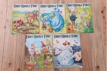 アンティーク雑貨　イギリスビンテージ　1972年　Once Upon a Time 児童雑誌(絵本)5冊セット(2)
