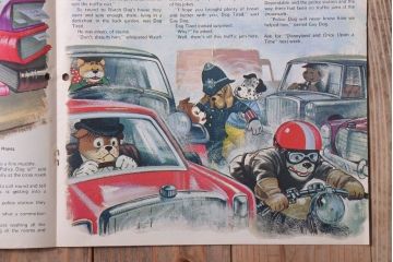 アンティーク雑貨　イギリスビンテージ　1972年　Once Upon a Time 児童雑誌(絵本)5冊セット(2)