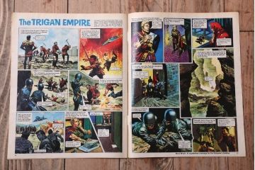 アンティーク雑貨　イギリスビンテージ　1967年　LOOK AND LEARN 児童雑誌(コミック)5冊セット(3)