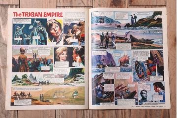 アンティーク雑貨　イギリスビンテージ　1967年　LOOK AND LEARN 児童コミック(雑誌)5冊セット