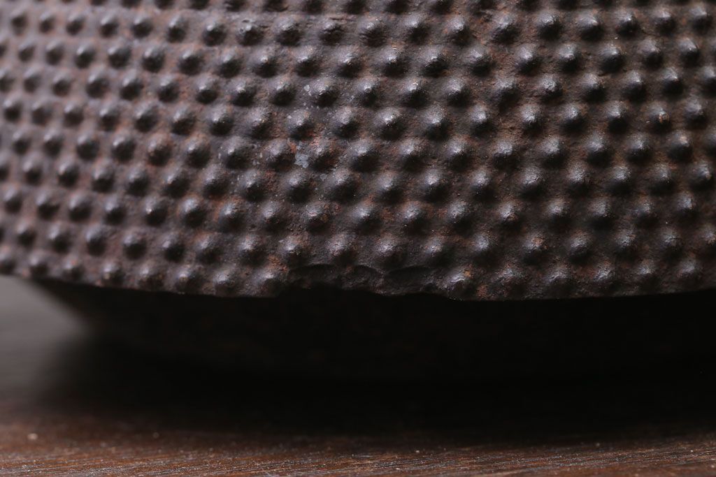 アンティーク雑貨　古民具・骨董　古い富士形あられ鉄瓶(三巌堂?)