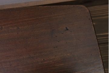 アンティーク家具　和製アンティーク　小ぶりな古い栓材製の角ちゃぶ台