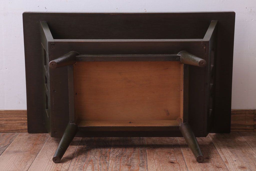 アンティーク家具　和製アンティーク　ミッドセンチュリーセンターテーブル