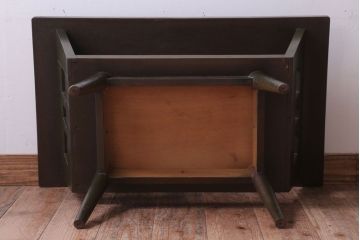 アンティーク家具　和製アンティーク　ミッドセンチュリーセンターテーブル