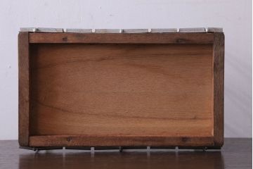 アンティーク雑貨　昭和レトロ　シンプルで小ぶりな本立て