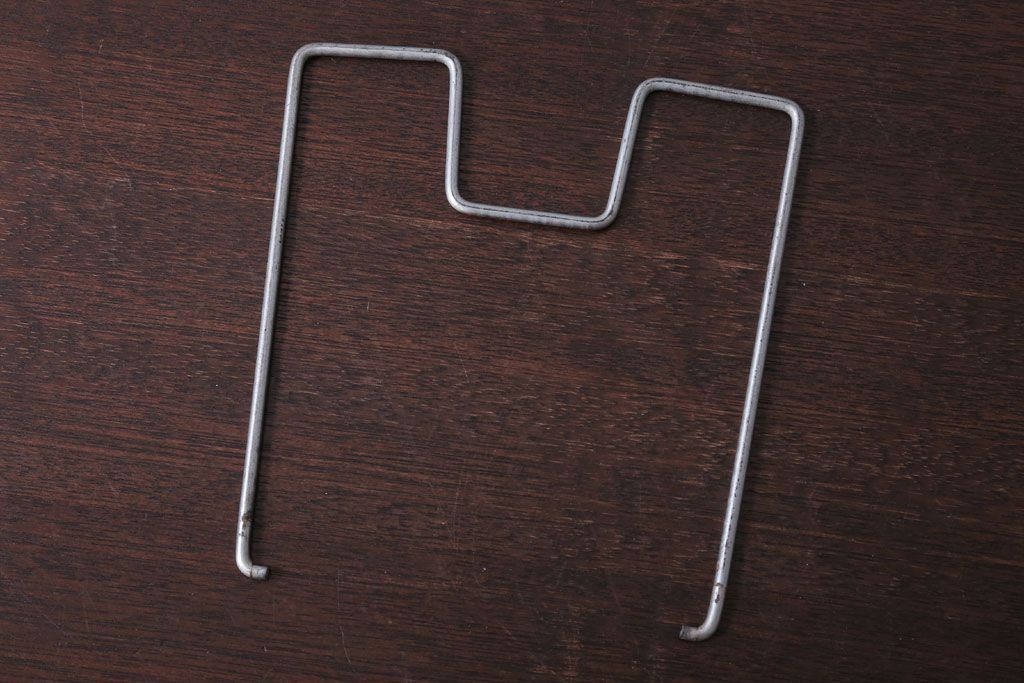 アンティーク雑貨　昭和レトロ　シンプルで小ぶりな本立て