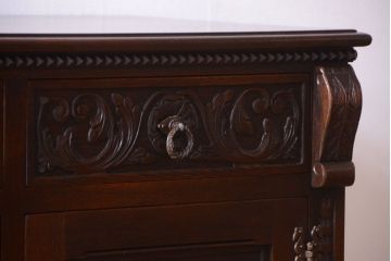ヴィンテージ家具　イギリスビンテージ　JAYCEE FUNITURE(ジェイシー・ファニチャー)　サイドボード