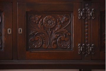 ヴィンテージ家具　イギリスビンテージ　JAYCEE FUNITURE(ジェイシー・ファニチャー)　サイドボード