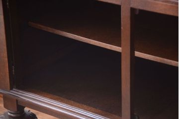 ヴィンテージ家具　イギリスビンテージ　JAYCEE FUNITURE(ジェイシー・ファニチャー)　サイドボード