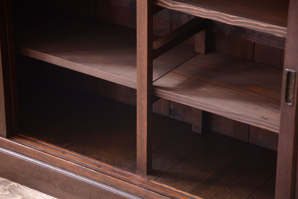 アンティーク家具　大正ロマン　古い木製の特大アンティークキャビネット(収納棚)