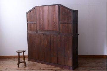 アンティーク家具　大正ロマン　古い木製の特大アンティークキャビネット(収納棚)
