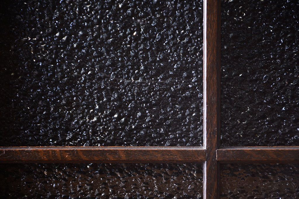 アンティーク家具　和製アンティーク　ダイヤガラス入り!古いナラ材製の上質な本箱(ブックケース)