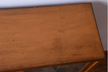 レトロ家具　昭和レトロ　デザインガラス戸!古い木のアンティーク食器棚