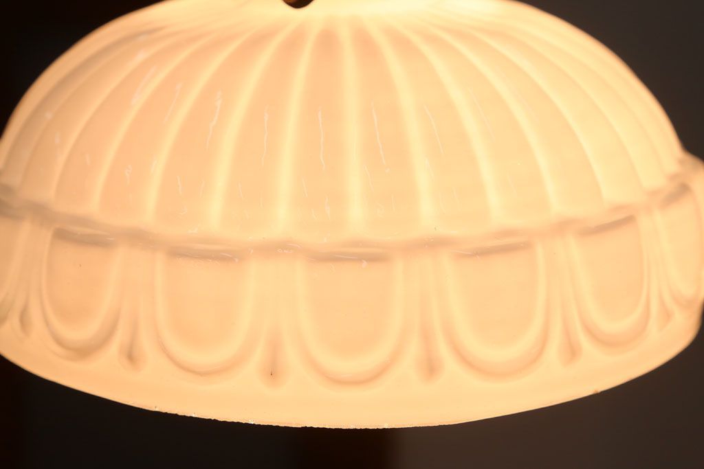 アンティーク　内被せガラスシェードのペンダントライト